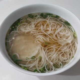 素麺で簡単おもち入りラーメン